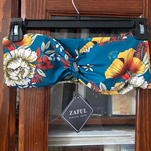 Zaful Floral Swimming Set - Picture 4 of 9